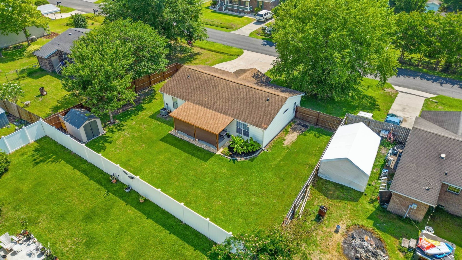703 Birch Ln. Photo 35