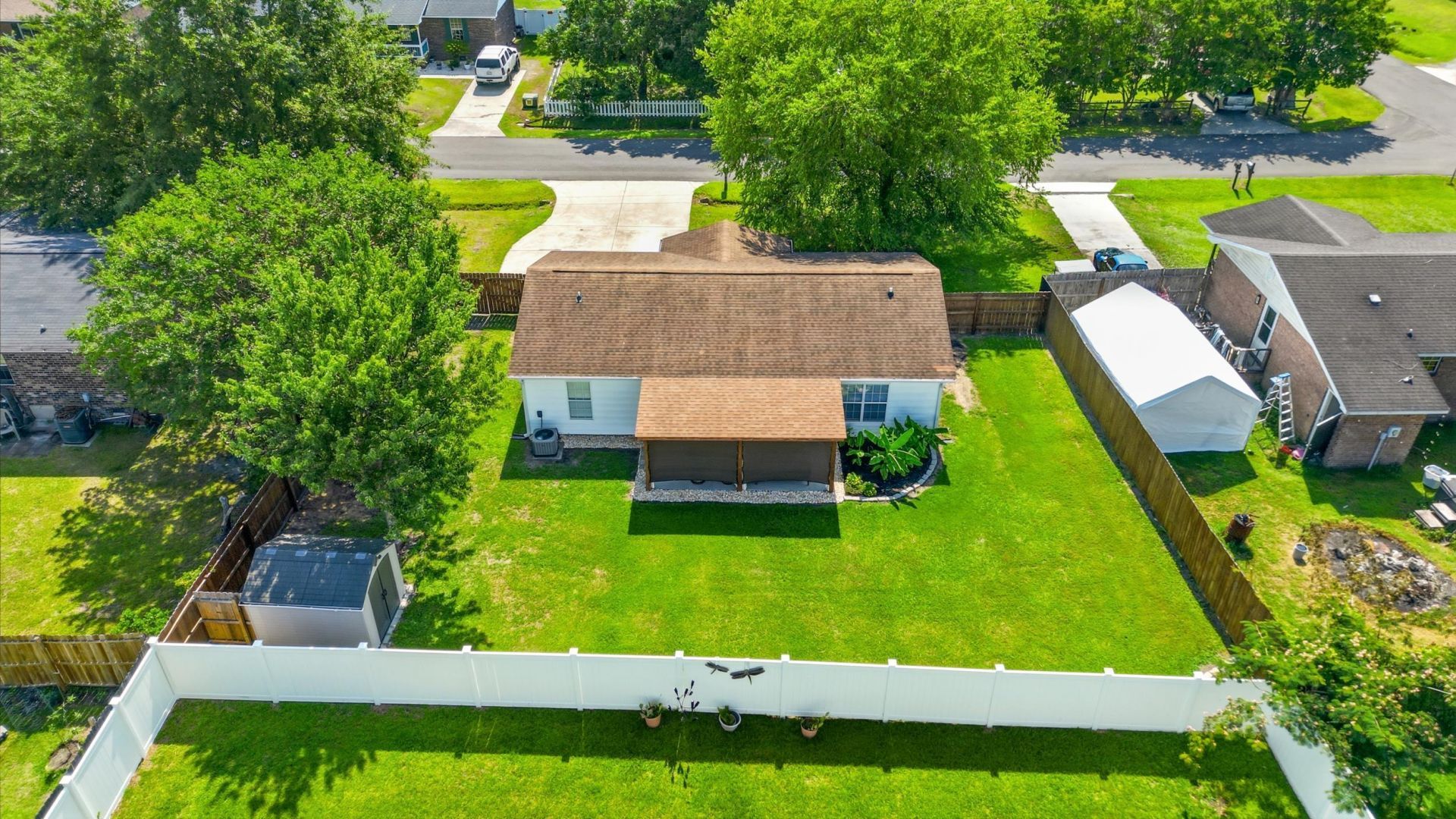 703 Birch Ln. Photo 36