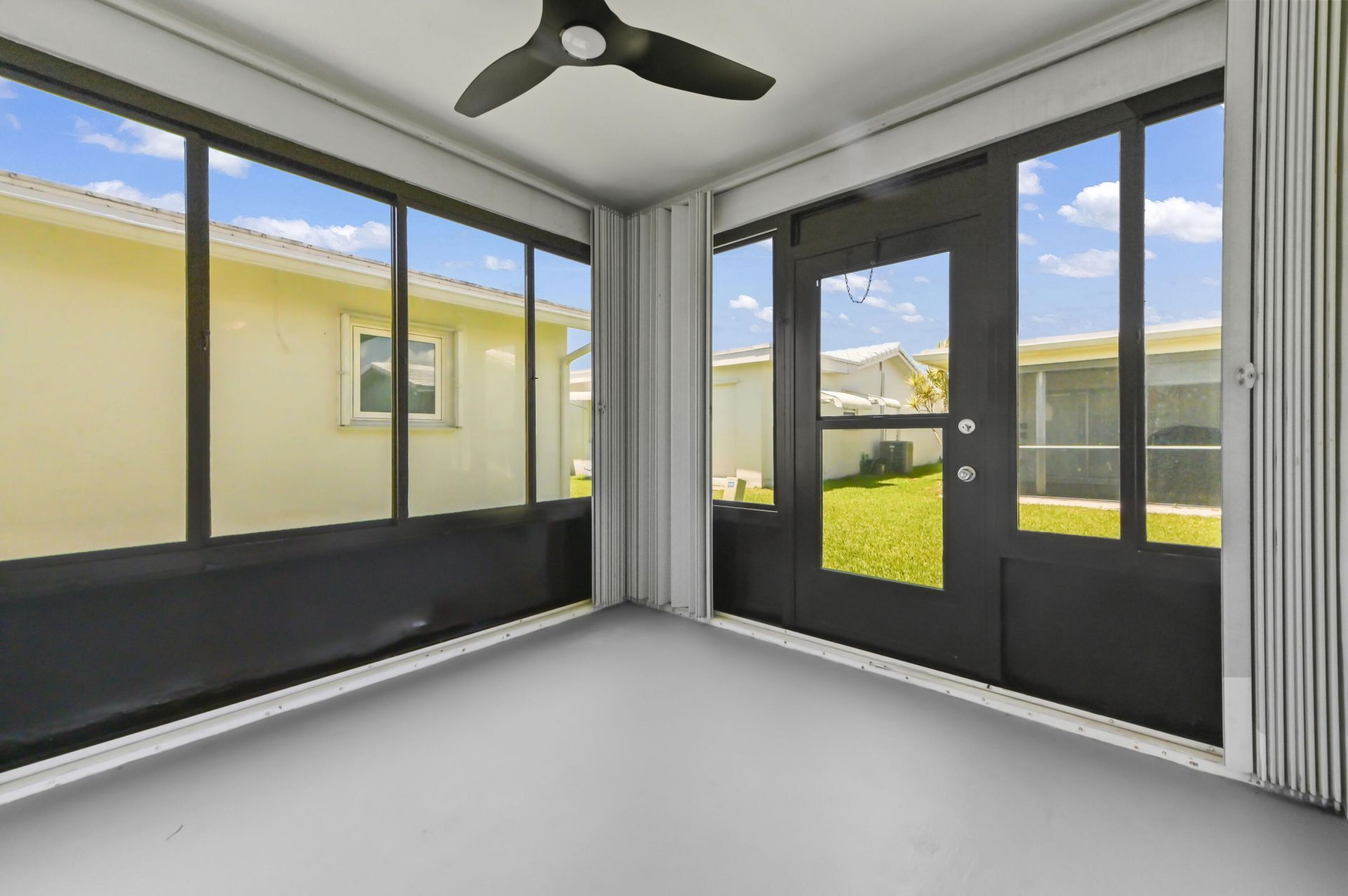 717 SW 16th Street, Boynton Beach, FL 33426 Photo