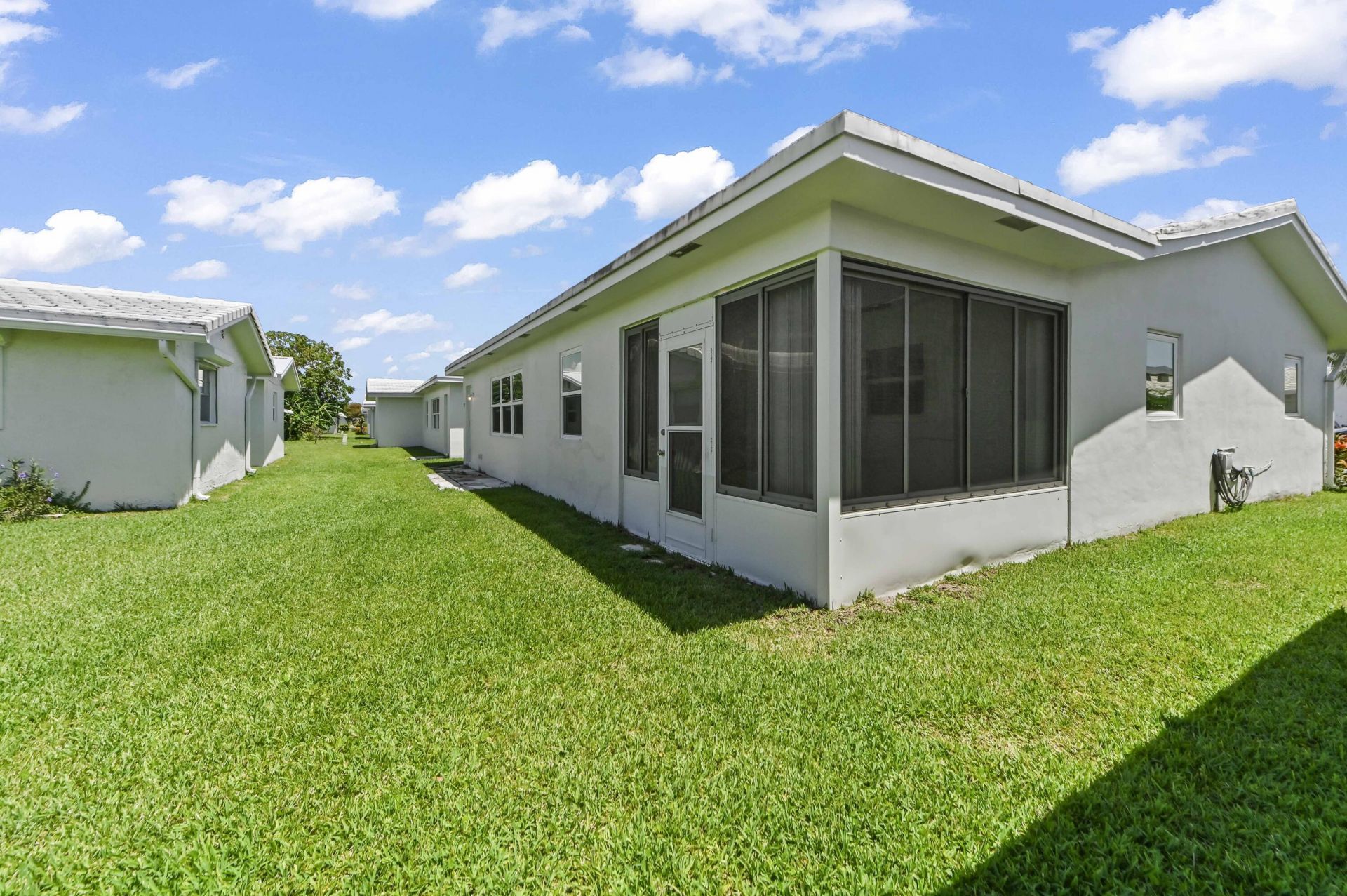 717 SW 16th Street, Boynton Beach, FL 33426 Photo