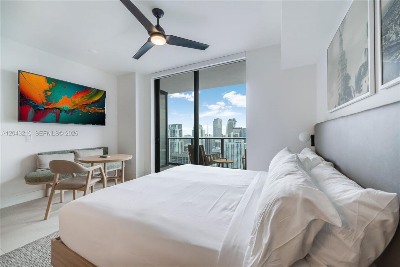 159 NE 6th St , Unit 4212, Miami, FL 33132 Photo