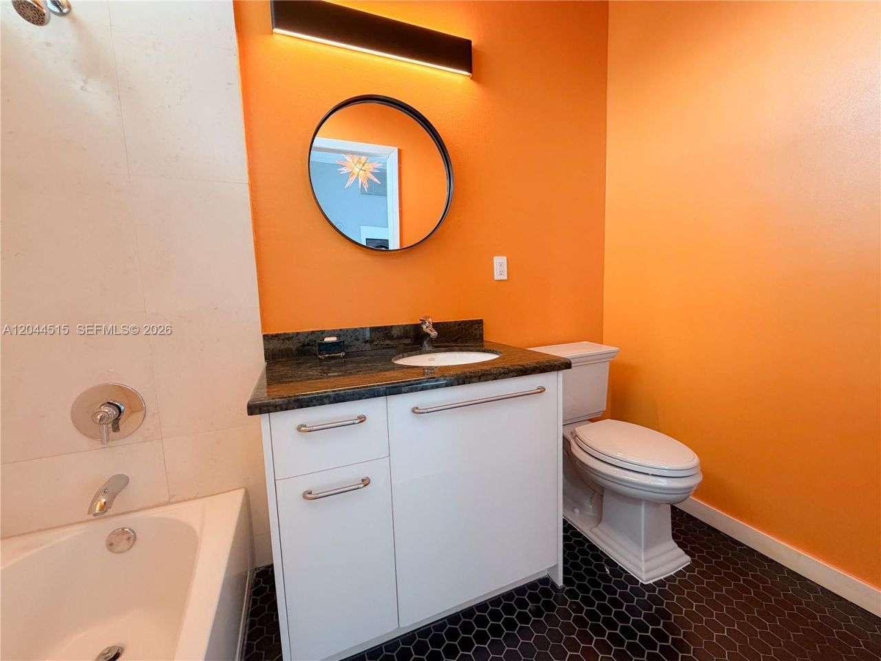 7934 West Dr , Unit 1105, North Bay Village, FL 33141 Photo
