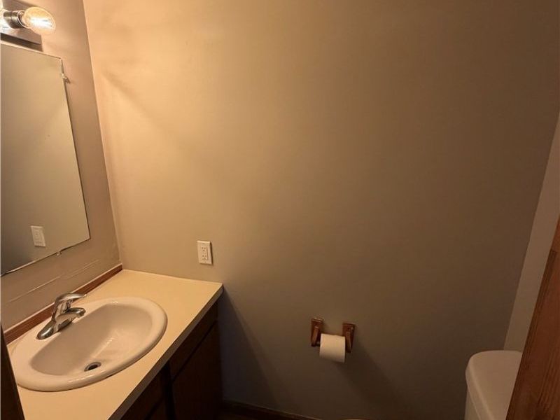 3831 Eigen Street, Unit 2, Austintown, OH 44515 Photo 3