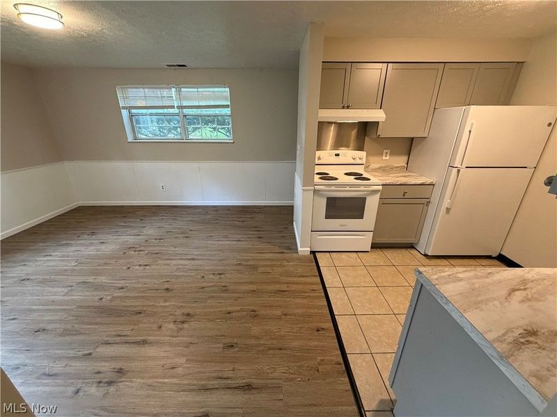 3831 Eigen Street, Unit 2, Austintown, OH 44515 Photo 6