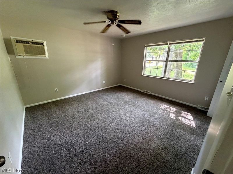 3831 Eigen Street, Unit 2, Austintown, OH 44515 Photo 8