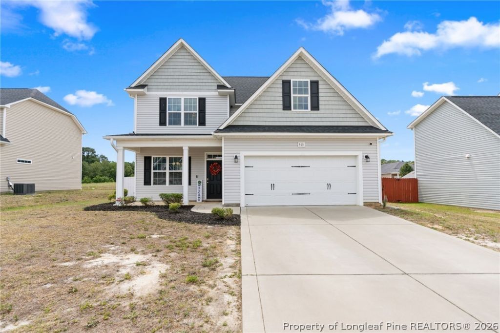 513 Loom Drive, Fayetteville, NC 28306 Main Photo
