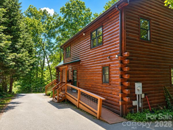 115 Paso Fino Drive, Maggie Valley, NC 28751