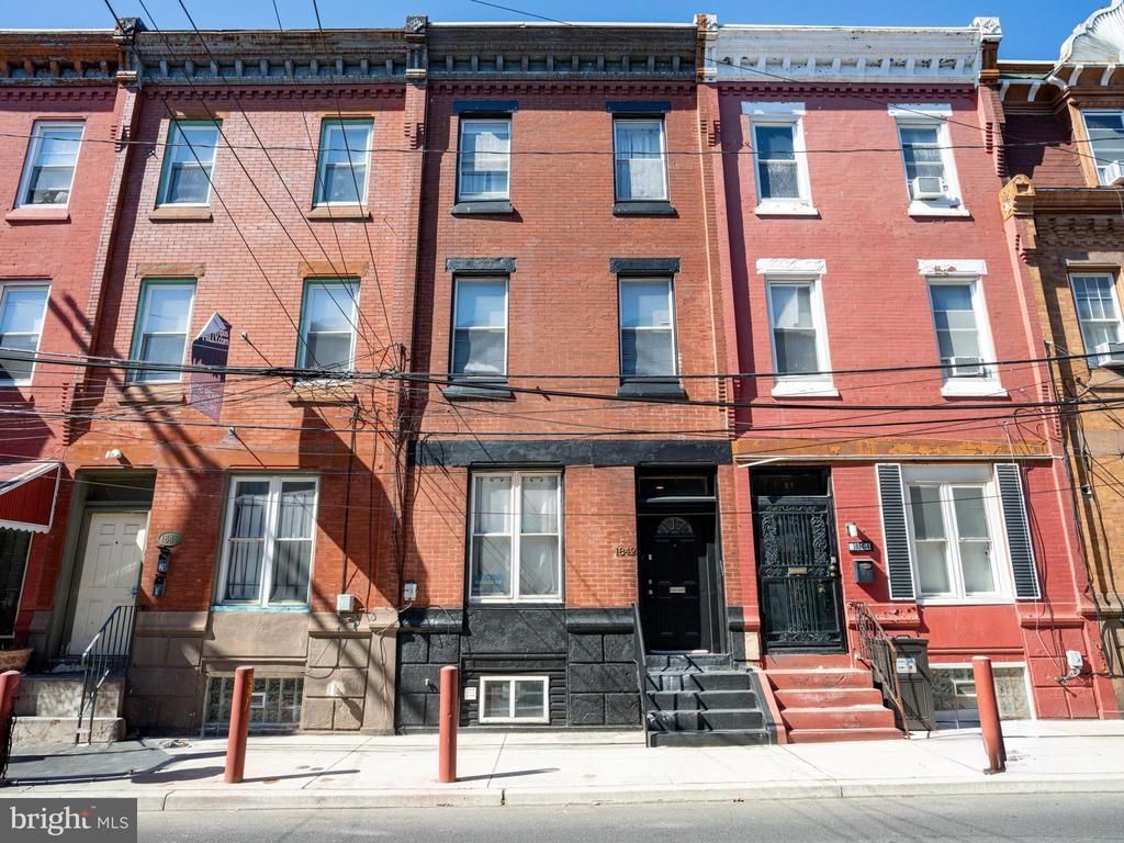 1842 N WILLINGTON STREET , PHILADELPHIA, PA 19121