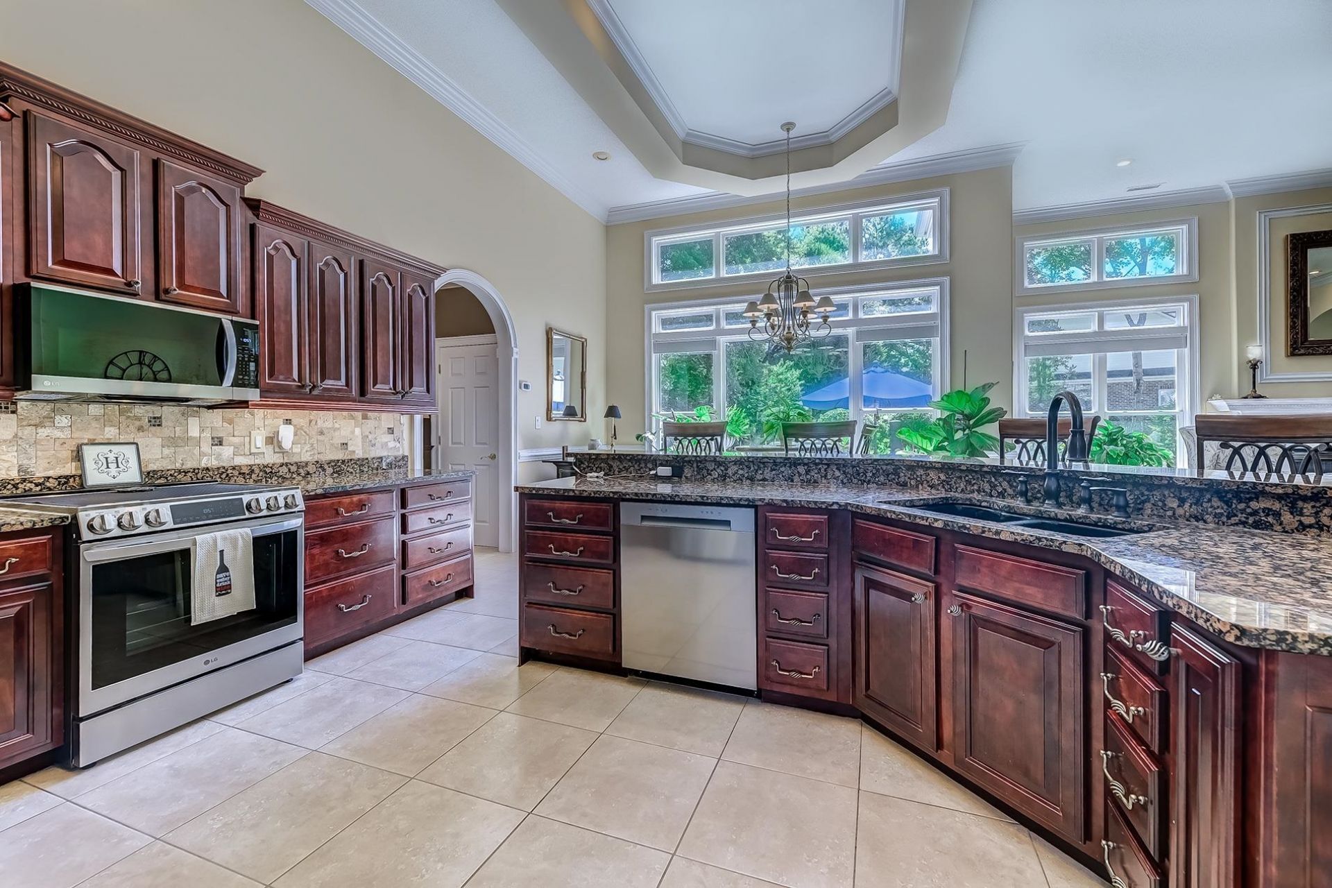 1031 Bear Lake Dr. Photo 14