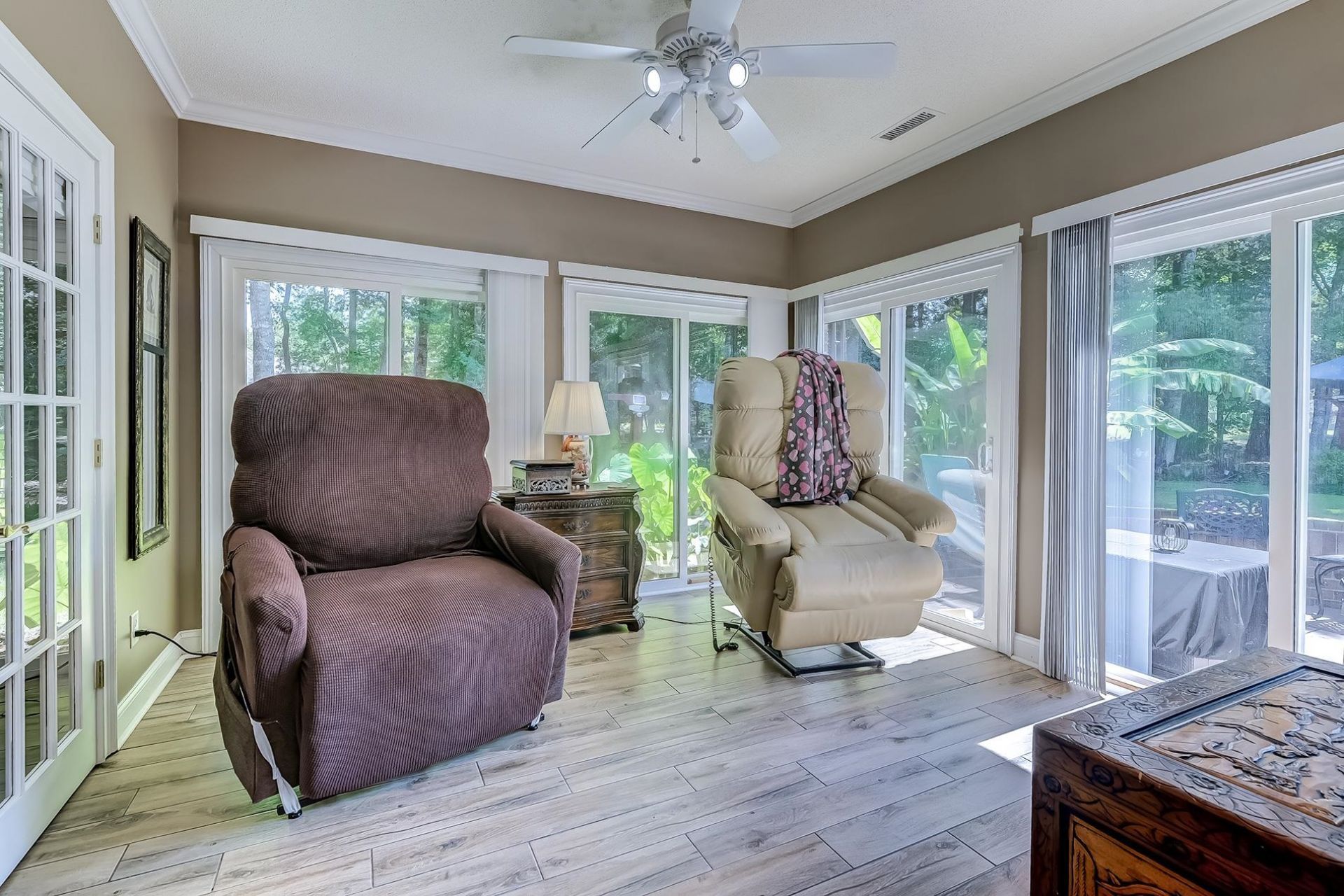 1031 Bear Lake Dr. Photo 32