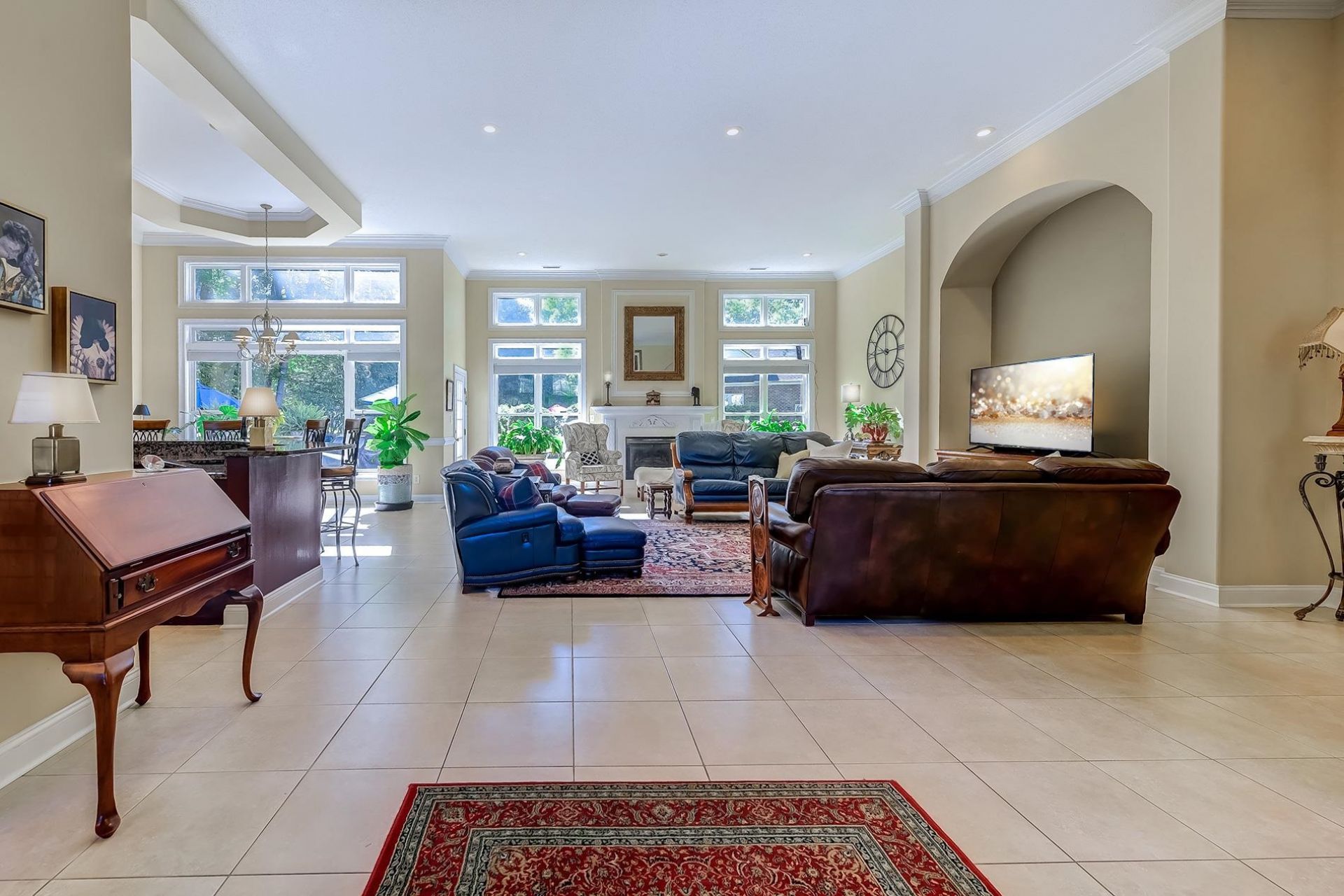 1031 Bear Lake Dr. Photo 5