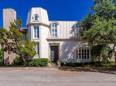 3802 S Versailles Avenue, Dallas, TX 75209