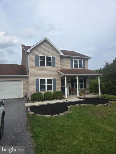 325 SHOOP LANE , HALIFAX, PA 17032