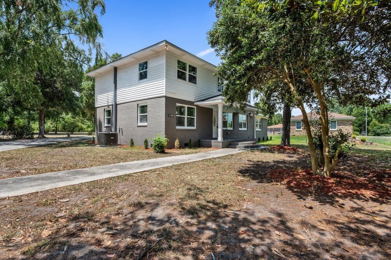 1136 N Highway 17a Photo 34