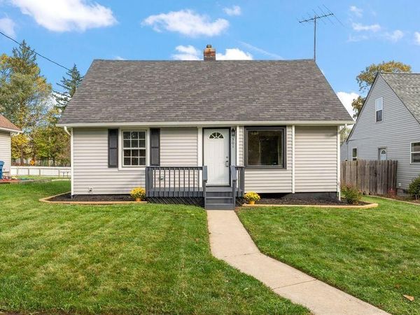 301 W Bates Street , Hebron, IN 46341