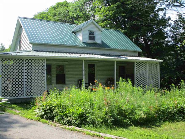 1950 North Main Street, Londonderry, VT 05148