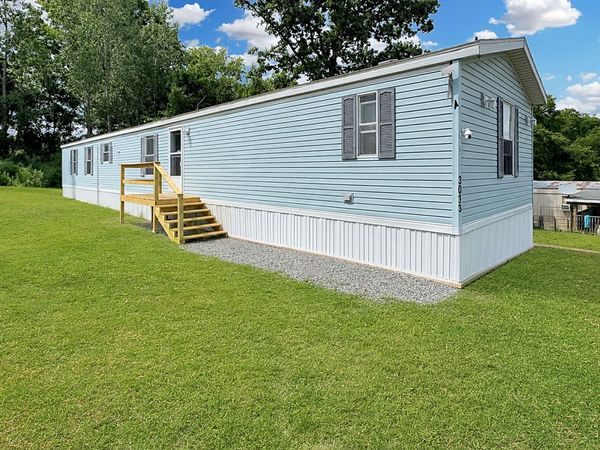 173 Jane Lane , Edinburg, PA 16116