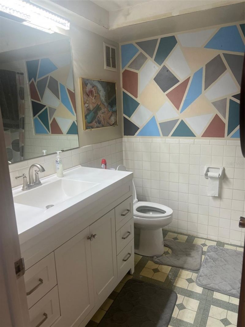 5155 9th Avenue N, Unit 302, Saint Petersburg, FL 33710 Photo