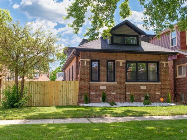 7625 S Clyde Avenue , Chicago, IL 60649