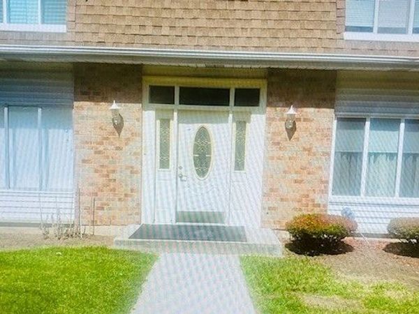 820 Sandra Drive , Unit 2C, University Park, IL 60484