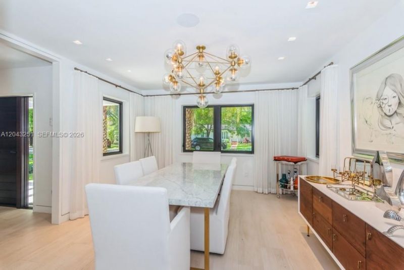 1035 Catalonia Ave , Coral Gables, FL 33134 Photo