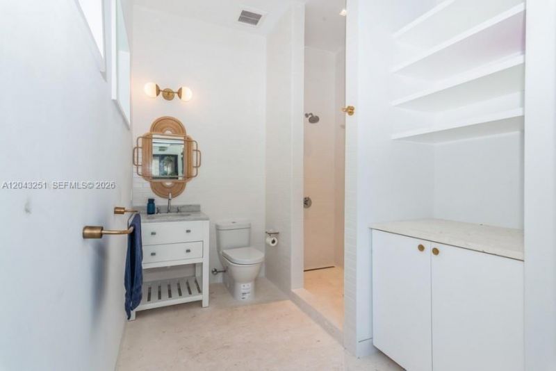1035 Catalonia Ave , Coral Gables, FL 33134 Photo