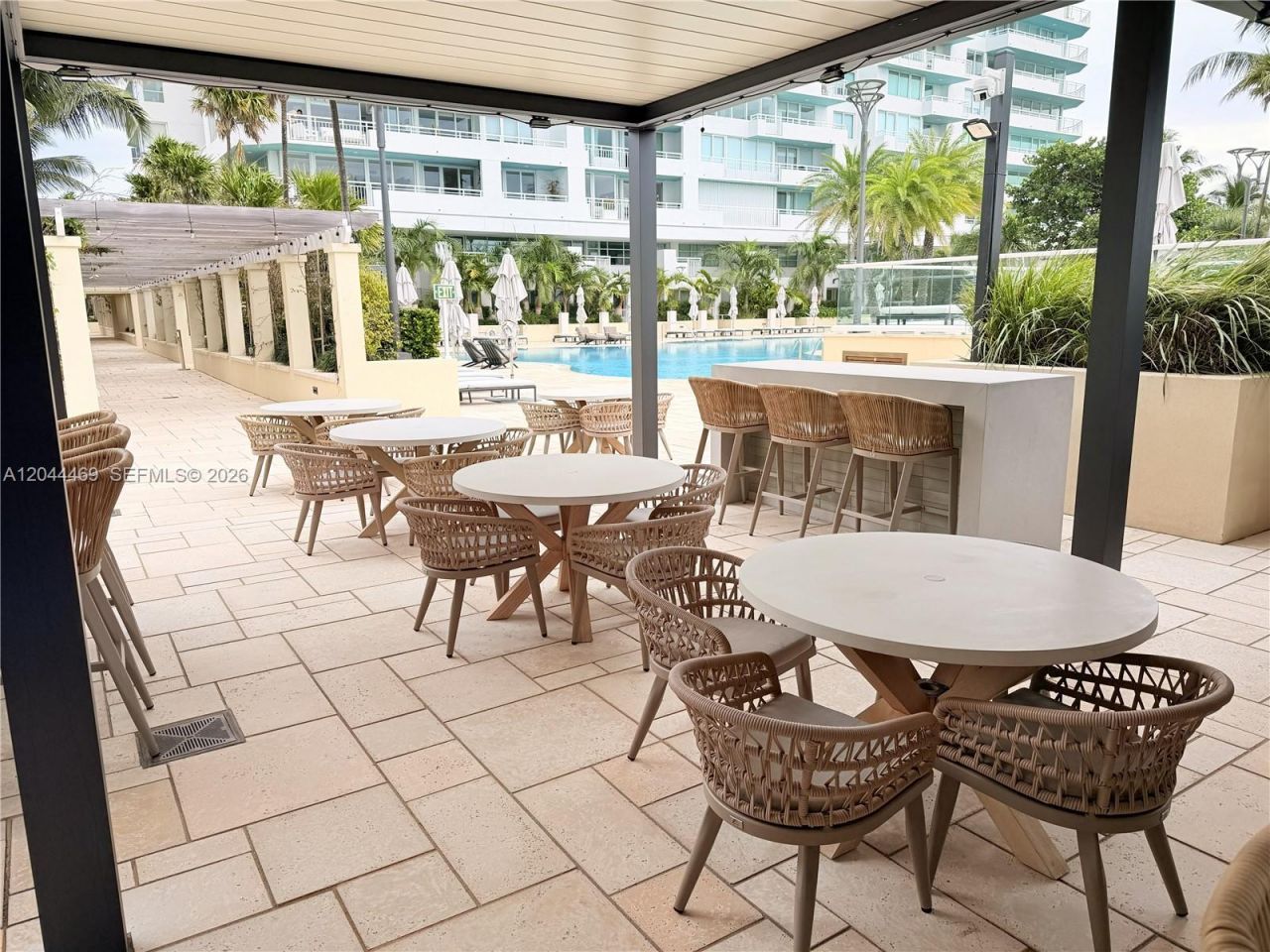 300 S Pointe Dr , Unit 3604, Miami Beach, FL 33139 Photo