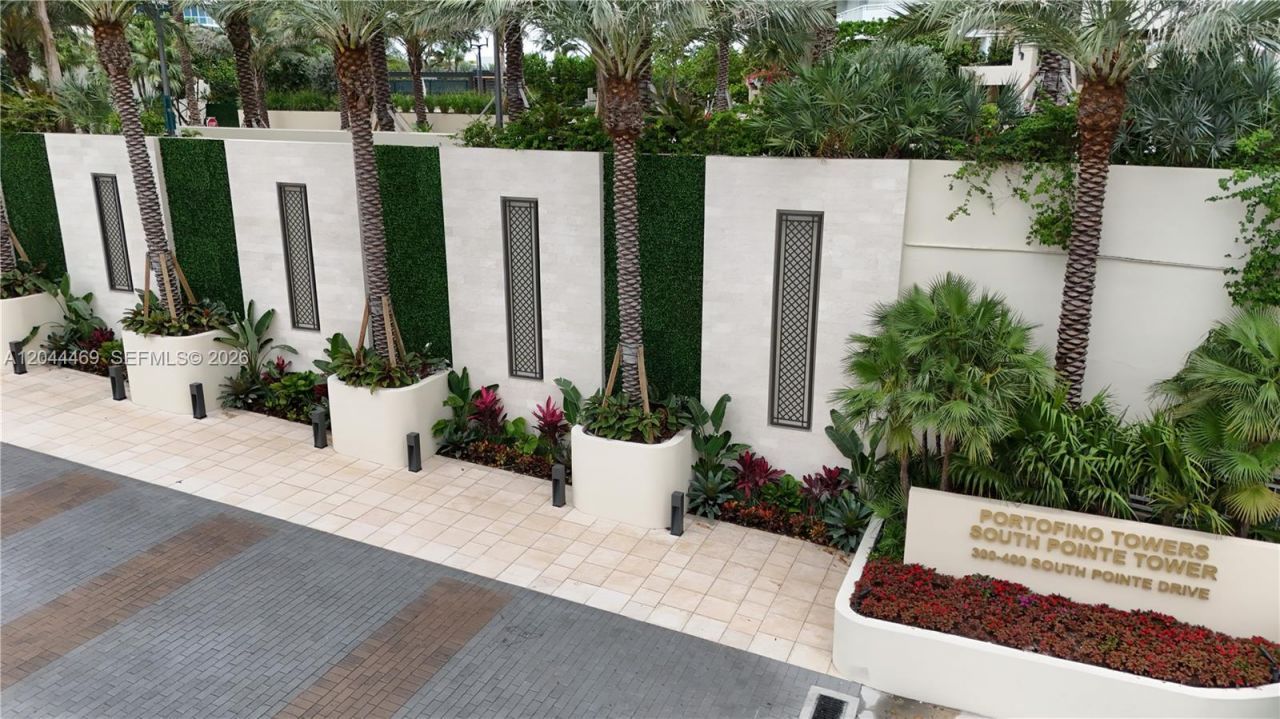 300 S Pointe Dr , Unit 3604, Miami Beach, FL 33139 Photo