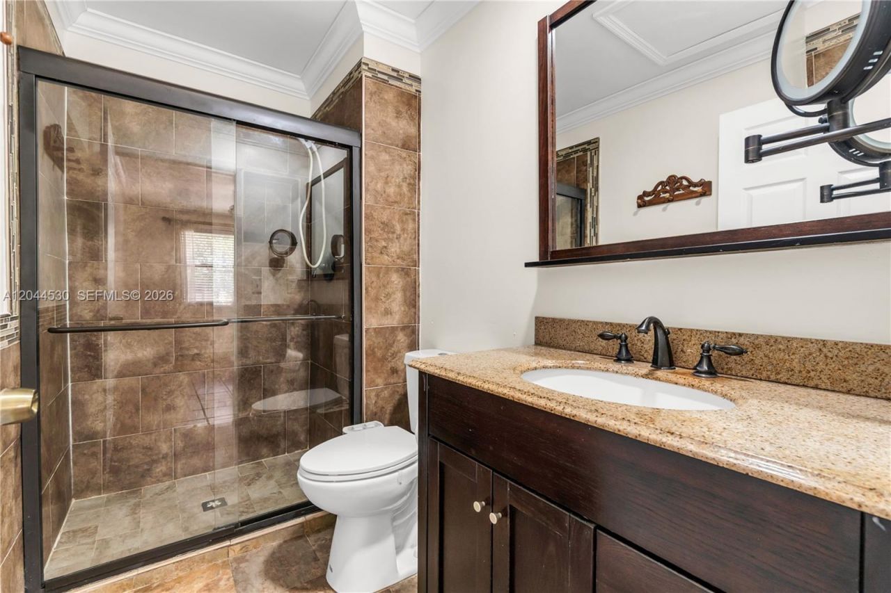 15350 SW 72nd St , Unit 24-24, Miami, FL 33193 Photo