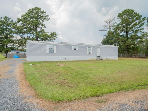 18783 Aydell Ln, French Settlement, LA 70733