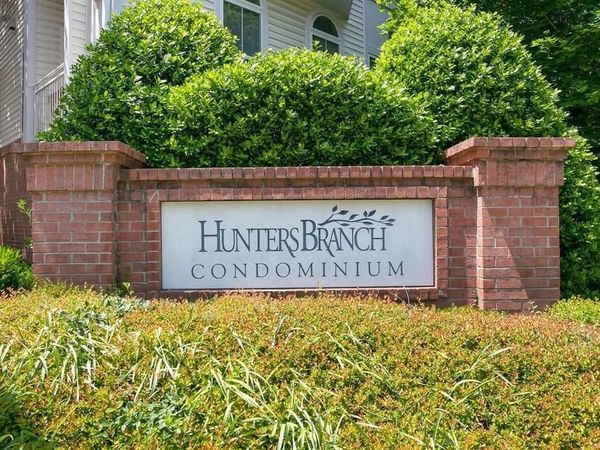2931 DEER HOLLOW WAY, Unit 208, FAIRFAX, VA 22031