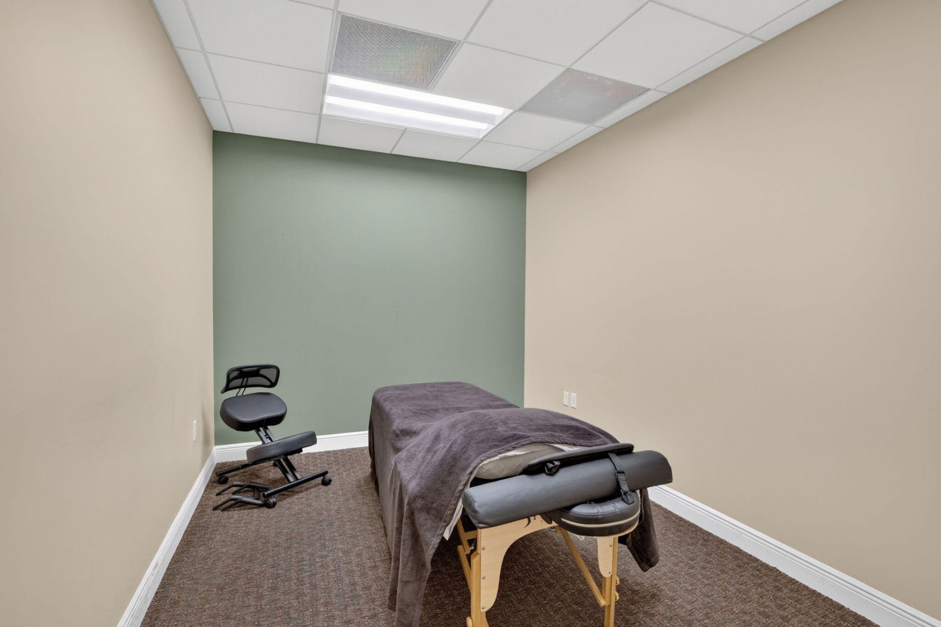 2699 Stirling Road, Unit C202, Hollywood, FL 33312 Photo