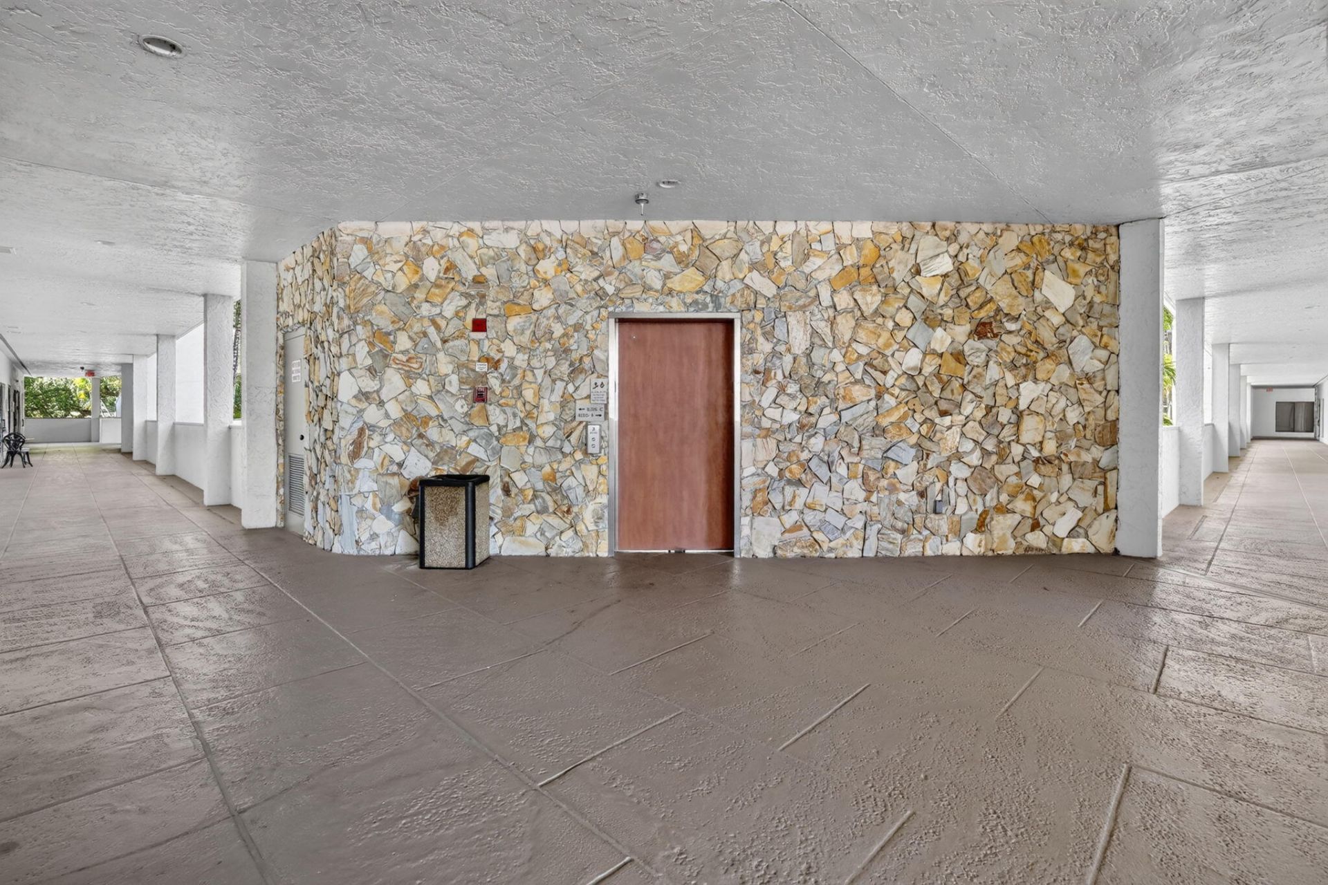 2699 Stirling Road, Unit C202, Hollywood, FL 33312 Photo