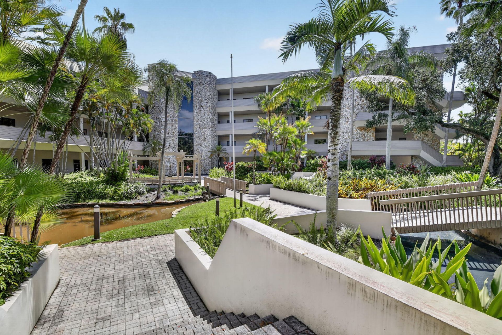 2699 Stirling Road, Unit C202, Hollywood, FL 33312 Photo