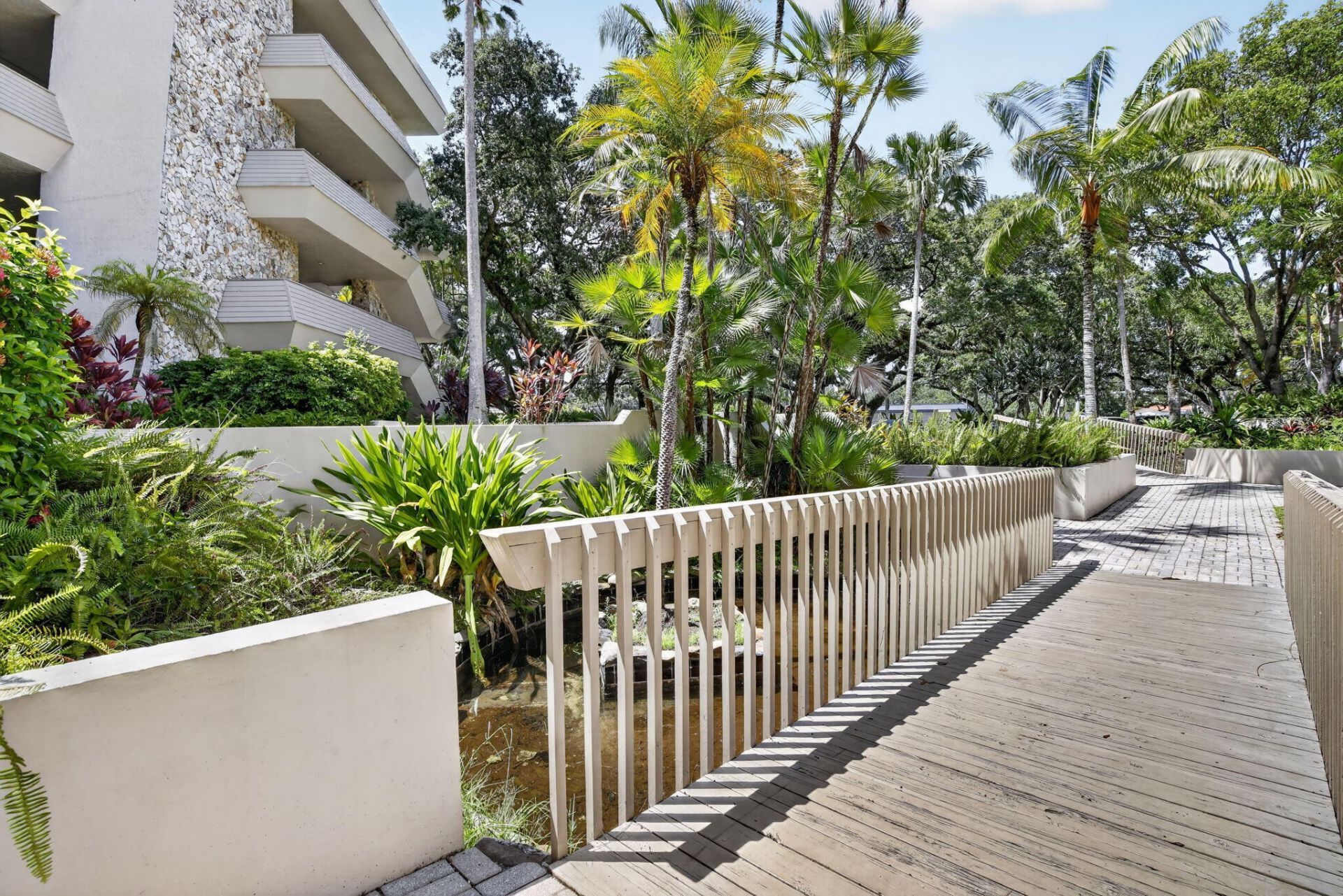 2699 Stirling Road, Unit C202, Hollywood, FL 33312 Photo