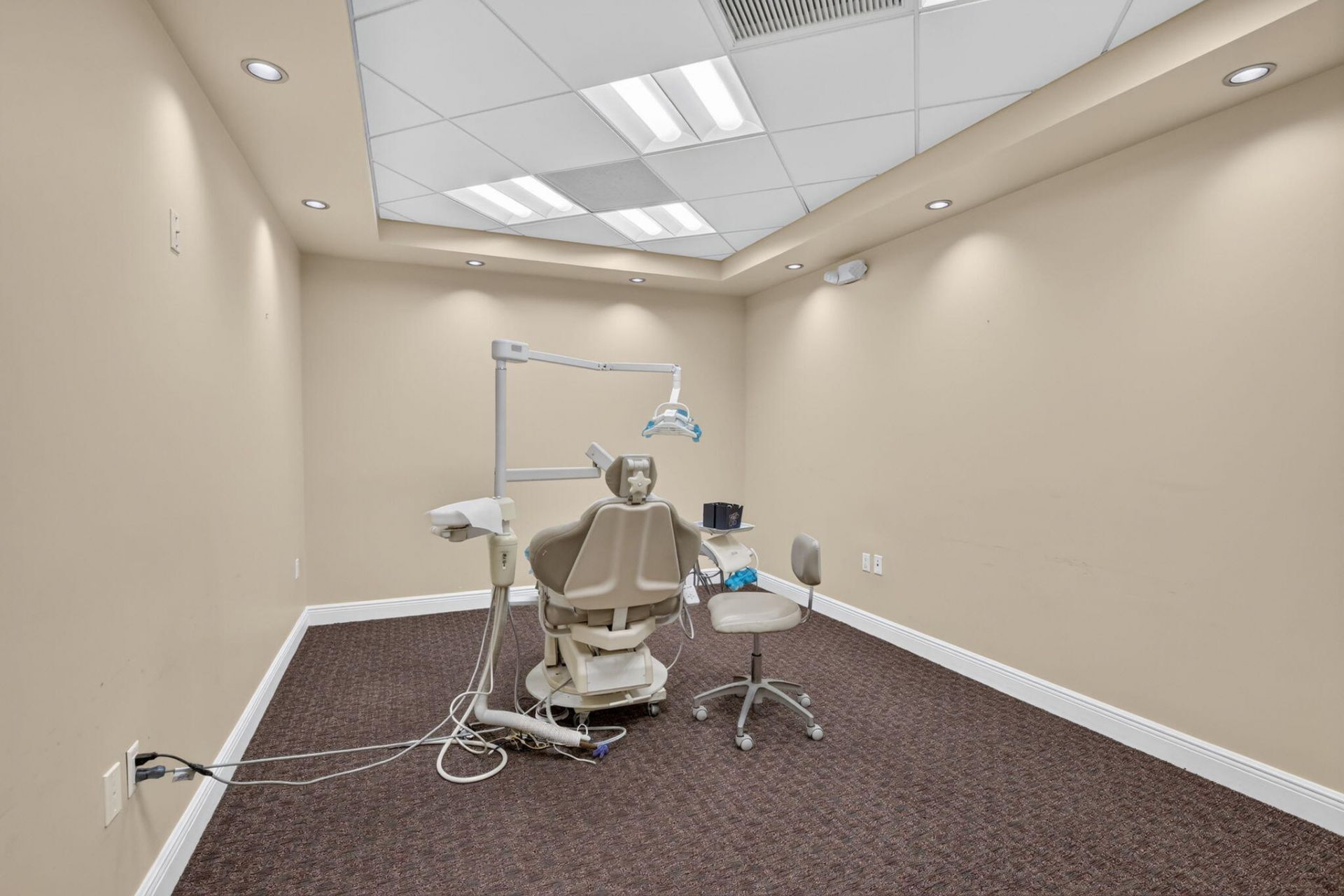 2699 Stirling Road, Unit C202, Hollywood, FL 33312 Photo