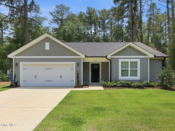 6311 Norton Drive, Fayetteville, NC 28304