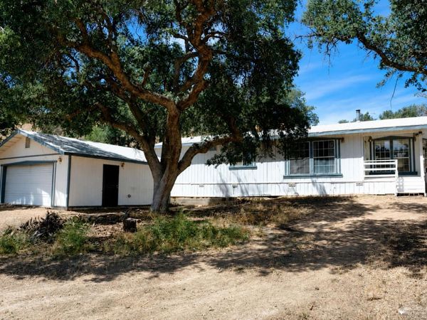 15901 Caliente Creek Road, Caliente, CA 93518