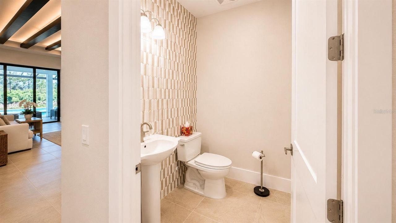 269 Blue Pearl Court, Sarasota, FL 34240 Photo