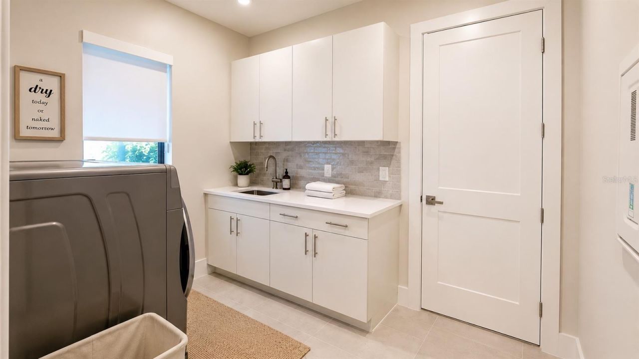 269 Blue Pearl Court, Sarasota, FL 34240 Photo