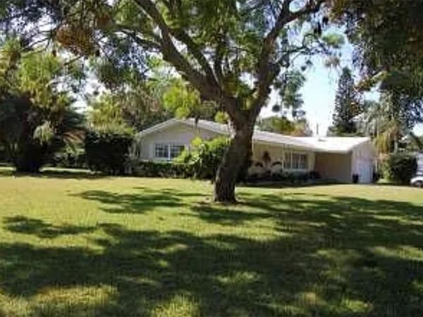 100 59TH AVENUE S, ST PETERSBURG, FL 33705