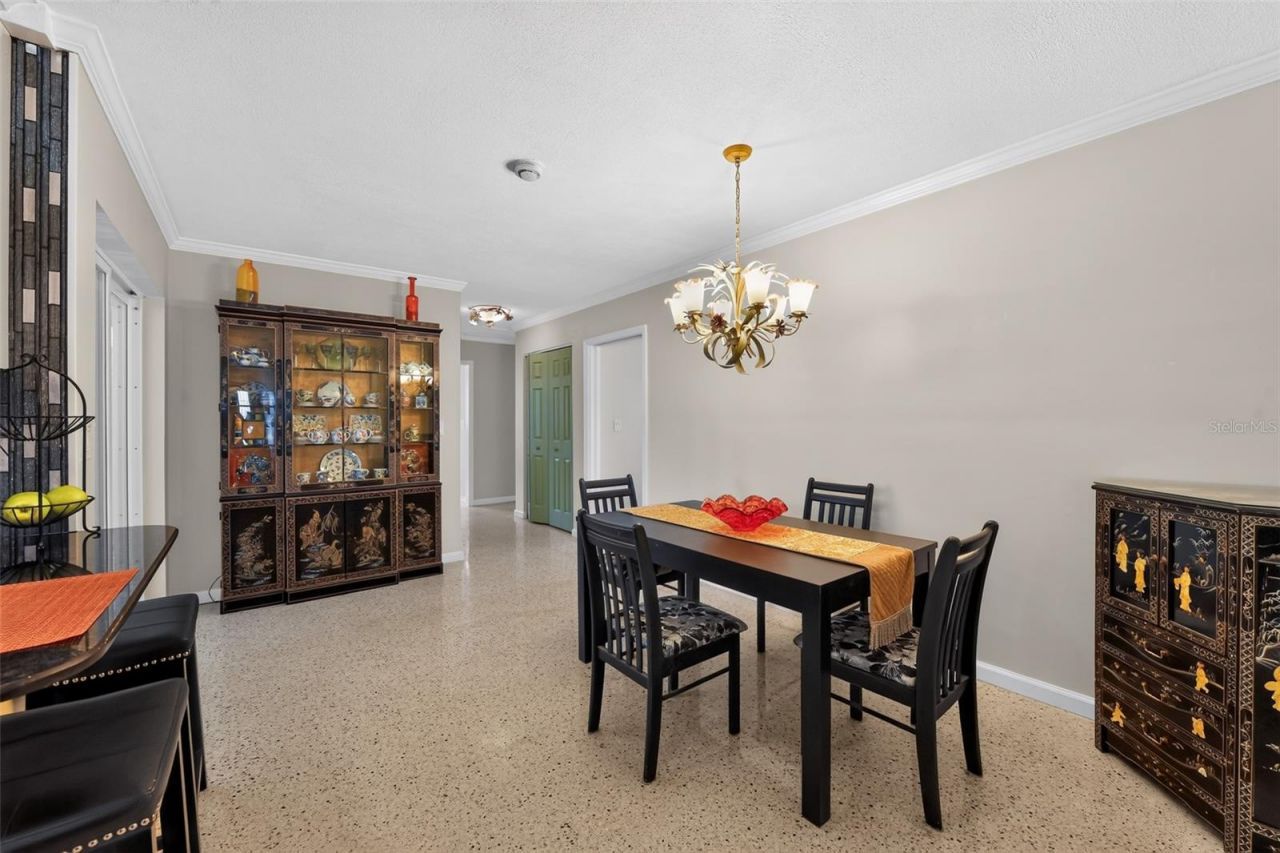 100 59th Avenue S, Saint Petersburg, FL 33705 Photo