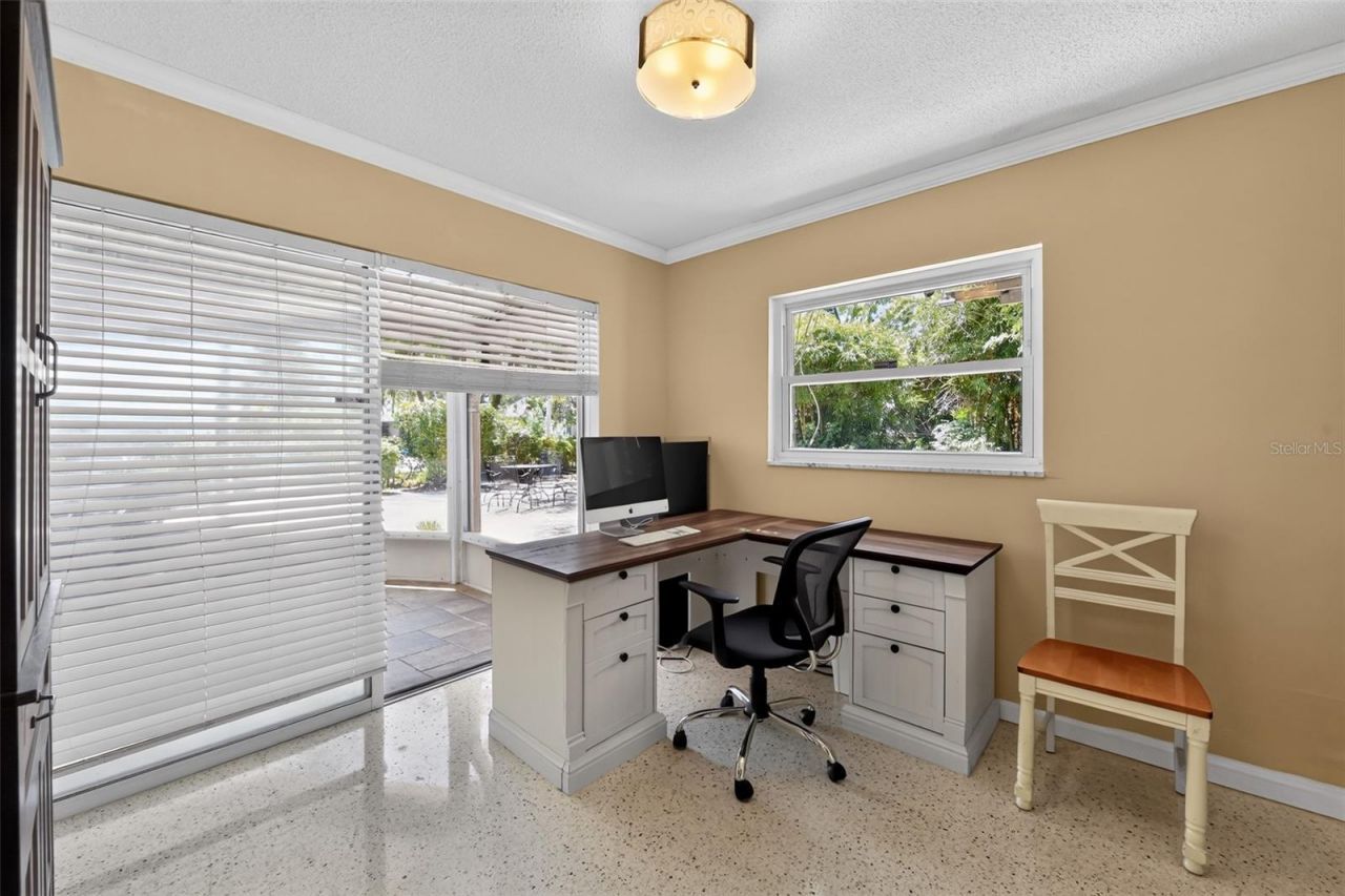 100 59th Avenue S, Saint Petersburg, FL 33705 Photo