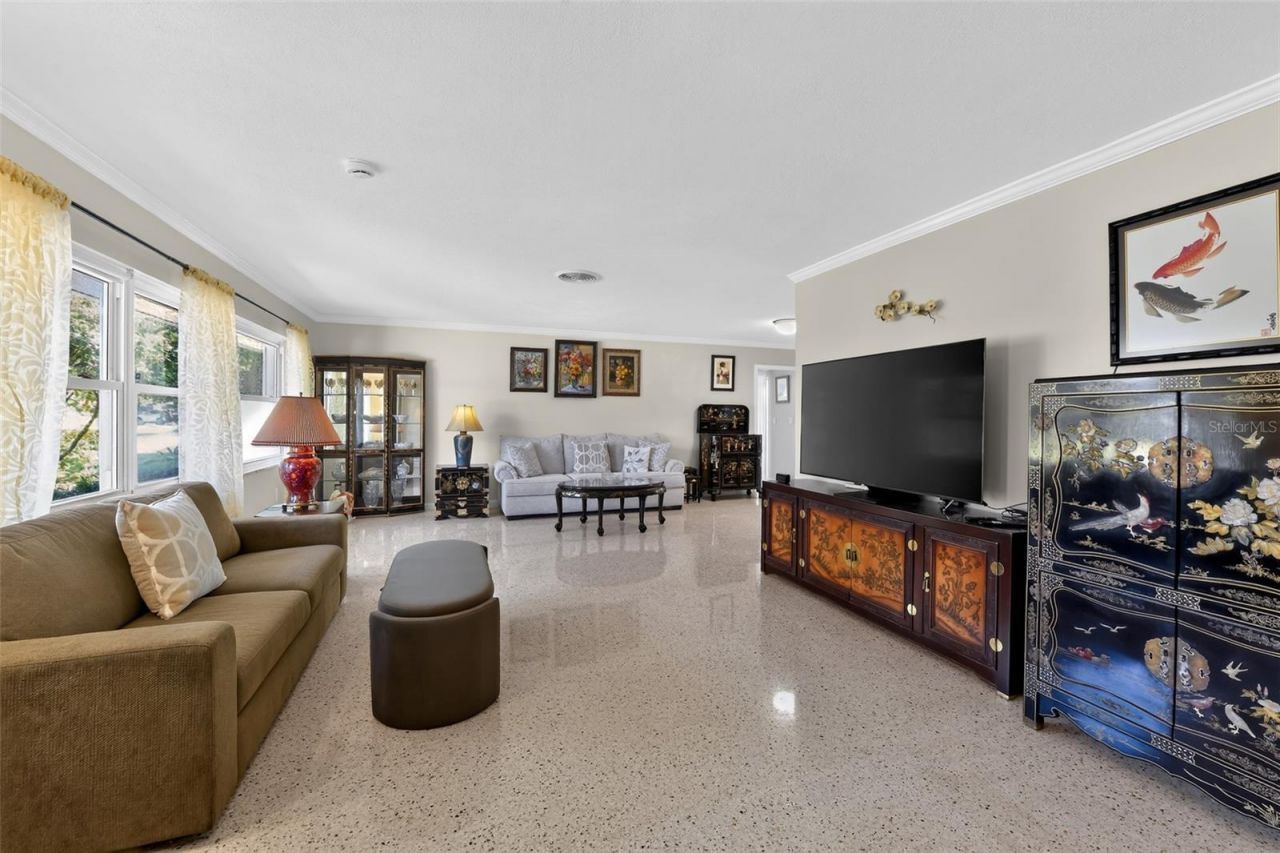 100 59th Avenue S, Saint Petersburg, FL 33705 Photo