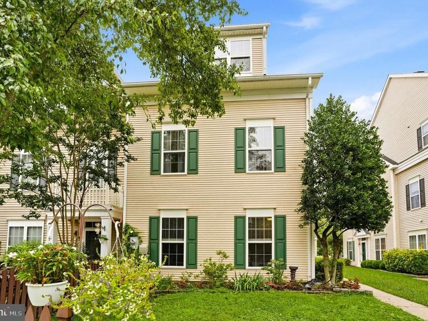 8721 Spring Brook Way, Odenton, MD 21113 Main Photo