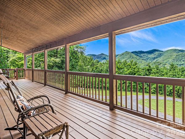 59 Canoe Creek Drive, Unit 3, Tuckasegee, NC 28783