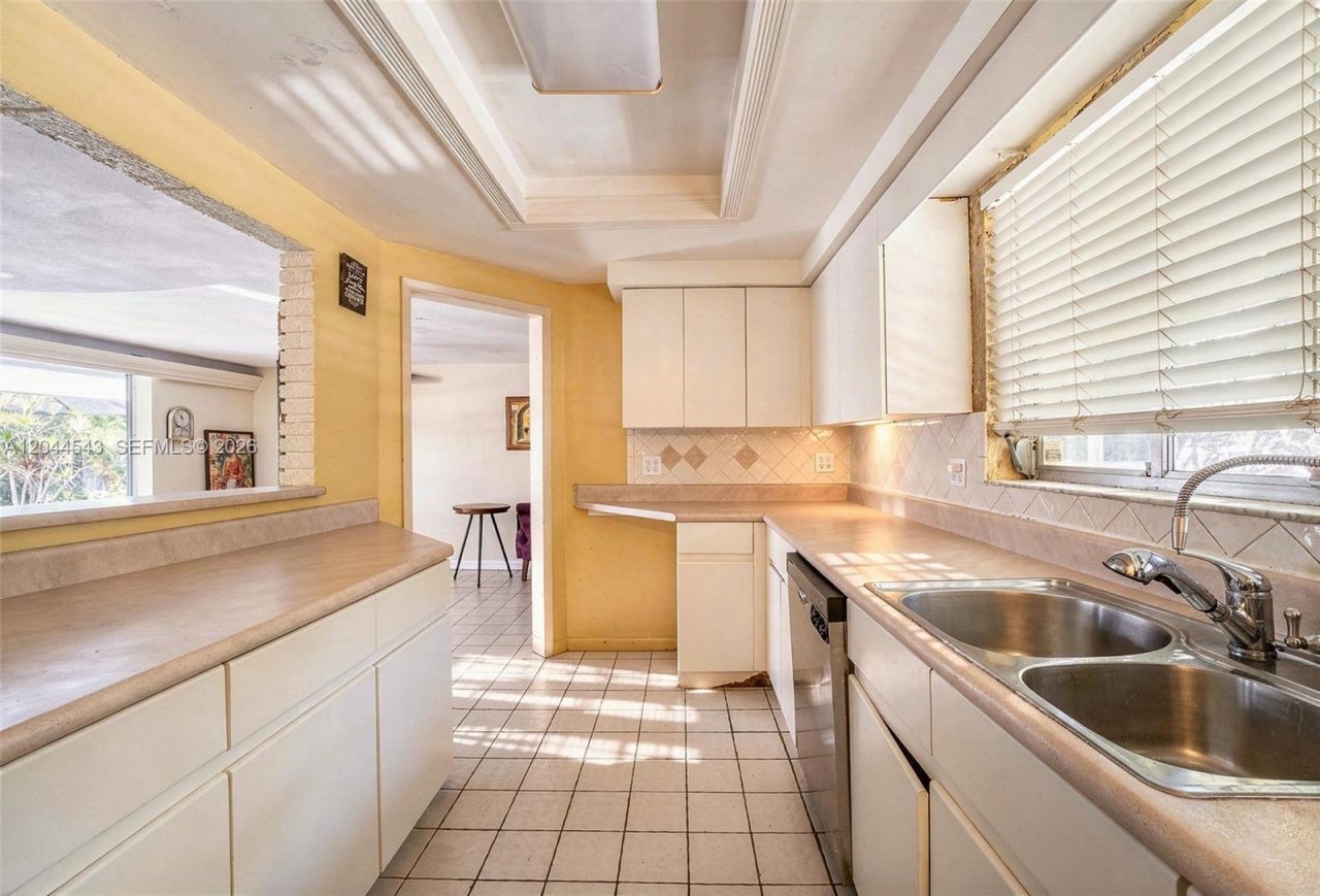 698 NW 7th Ave , Boca Raton, FL 33486 Photo