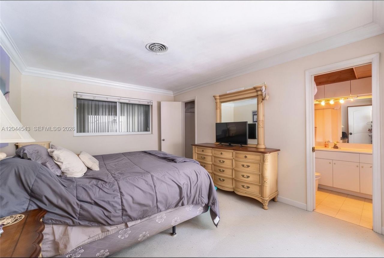 698 NW 7th Ave , Boca Raton, FL 33486 Photo