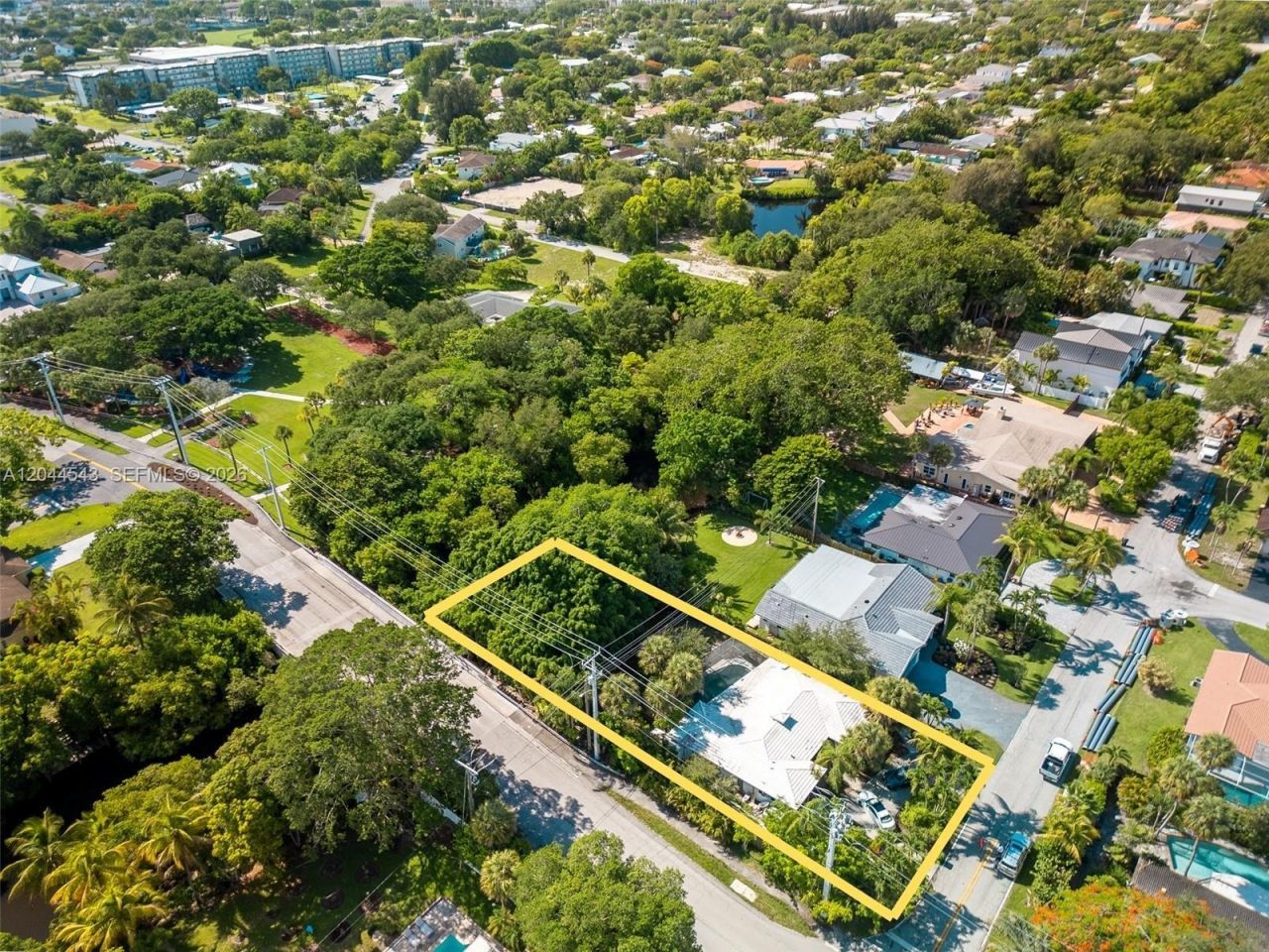 698 NW 7th Ave , Boca Raton, FL 33486 Photo