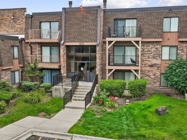 621 Tralee Court , Unit 3C, Schaumburg, IL 60193